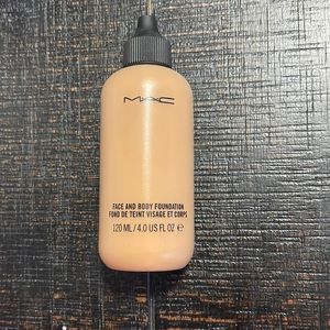 MAC Face and body foundation N5 Never used